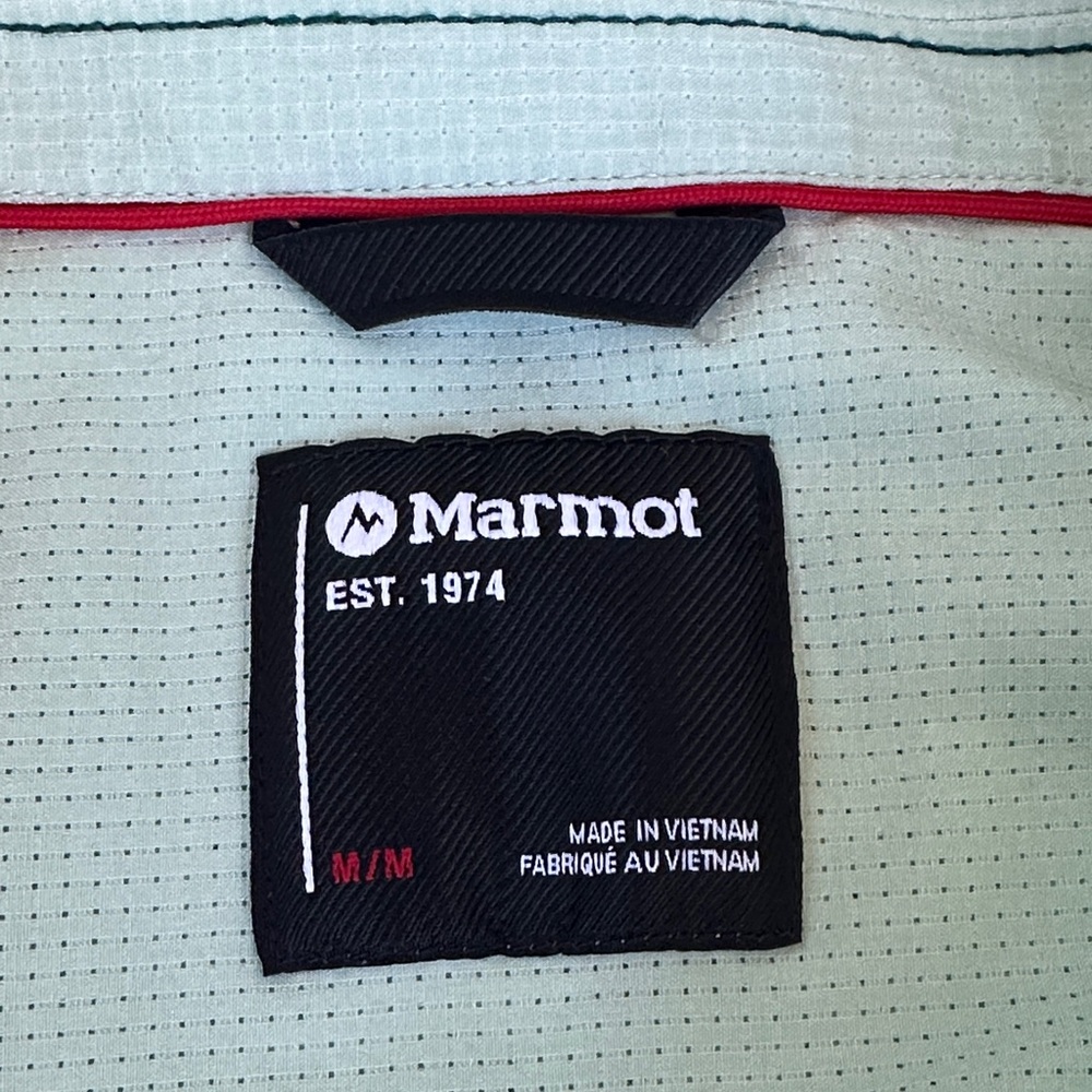 Marmot Light Green Casual Button Down Shirt - Picture 2 of 2
